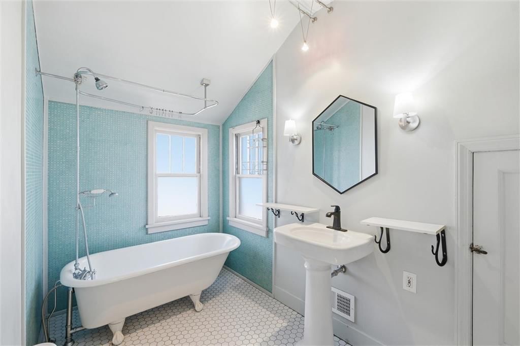 5847 Harrison Street — photo 22