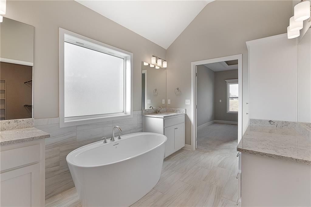 7000 NE 102nd Court — photo 26