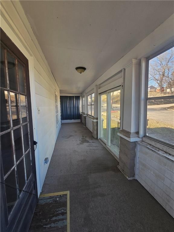 310 W Clay Street — photo 17