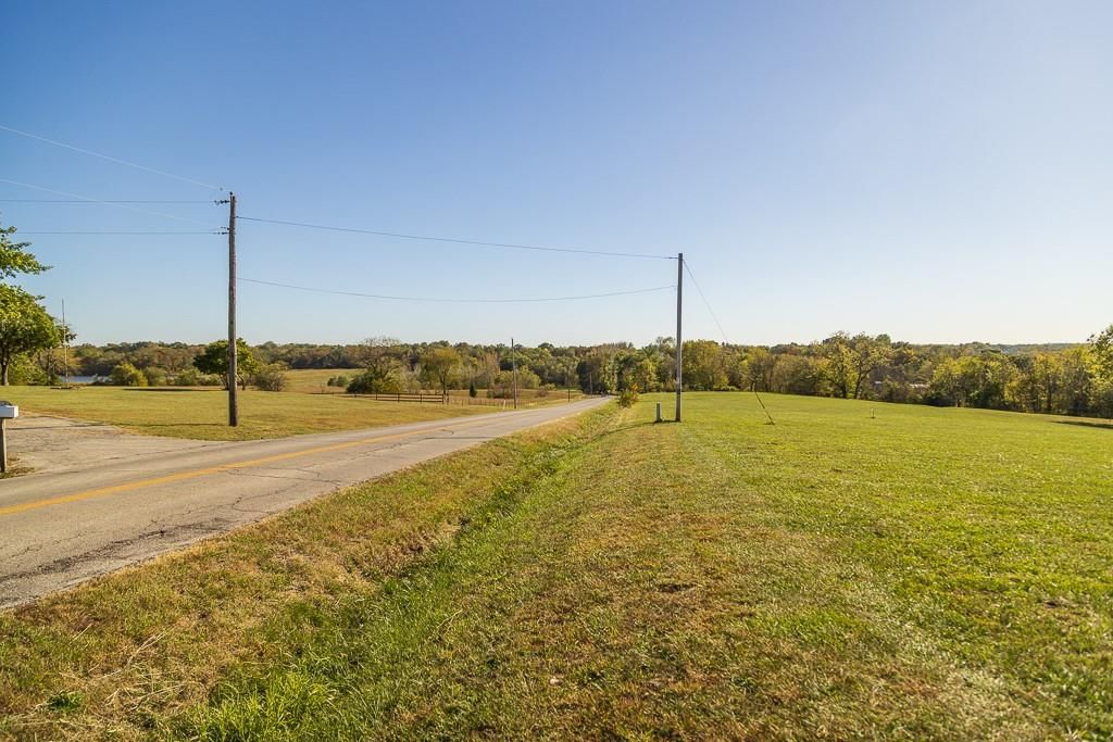 Tract 1 Highway OO Highway — photo 26