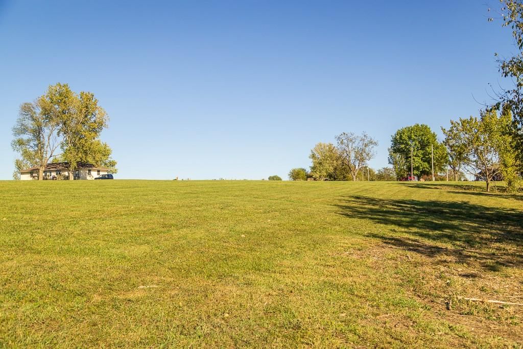 Tract 1 Highway OO Highway — photo 42