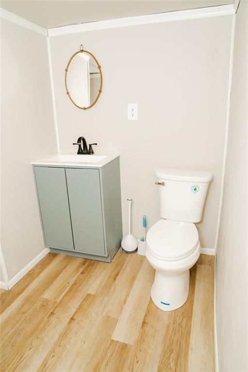 2405 Grand Avenue — photo 11