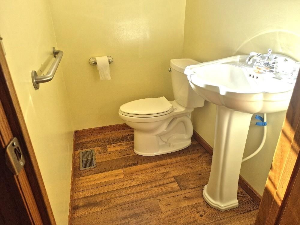 11495 NW Highway 169 N/A — photo 25