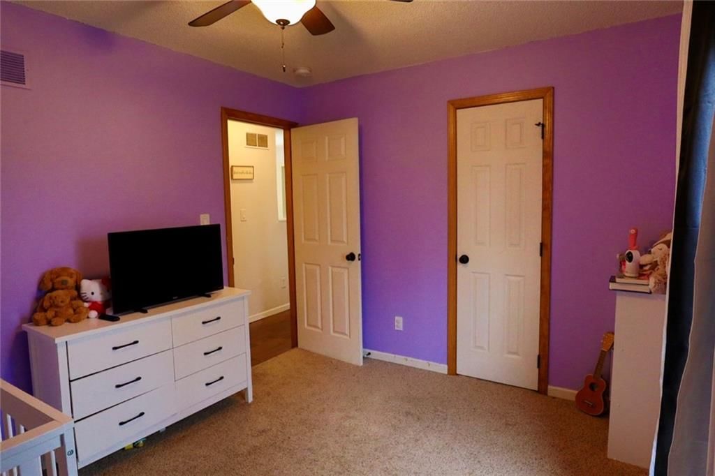 411 College Terrace — photo 13