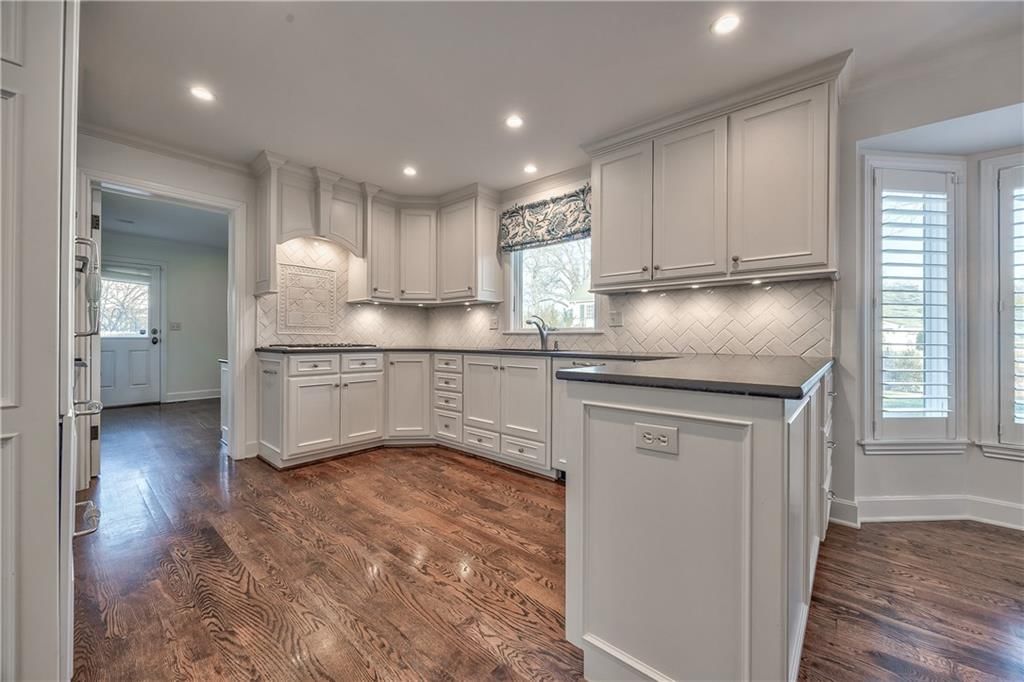 6717 Willow Lane — photo 12
