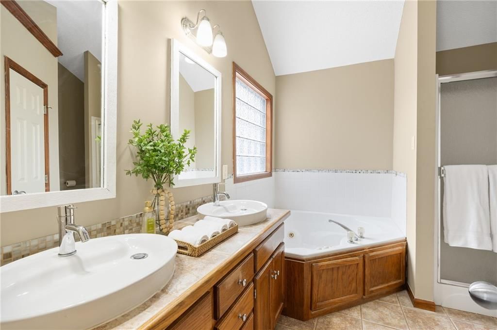 709 Red Maple Drive — photo 20