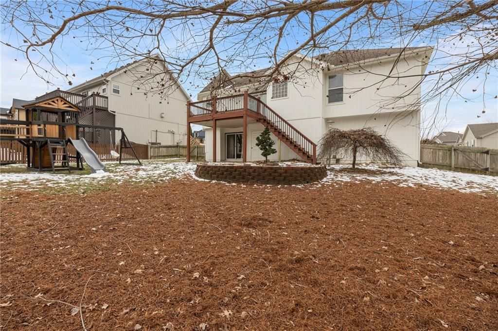 709 Red Maple Drive — photo 33