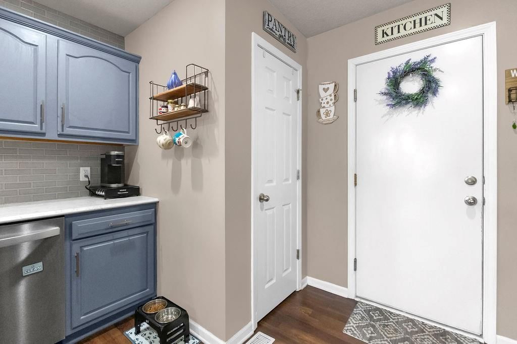 2214 Pike Street — photo 15