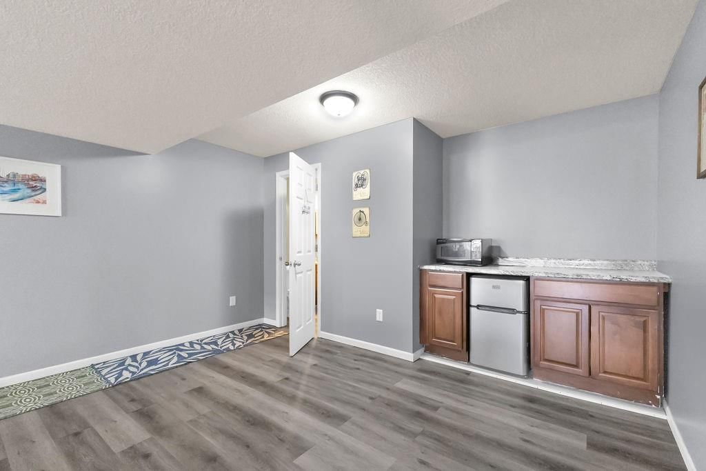 2214 Pike Street — photo 34