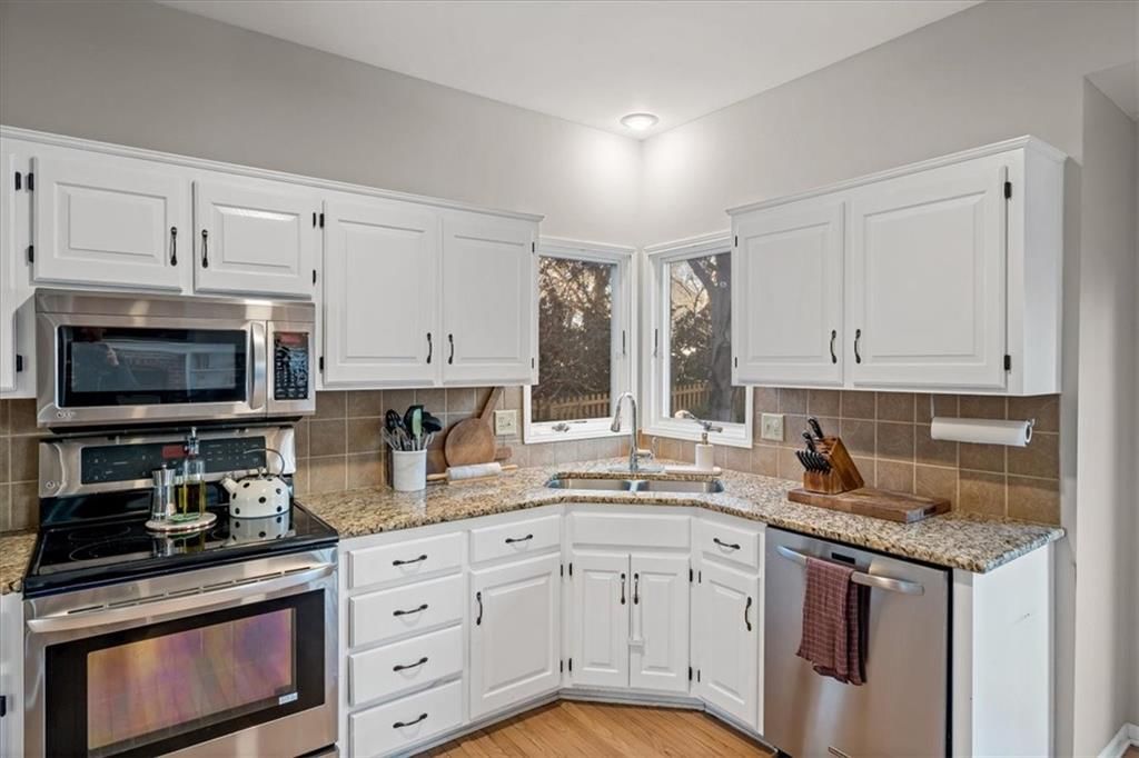 13314 W 116th Terrace — photo 17
