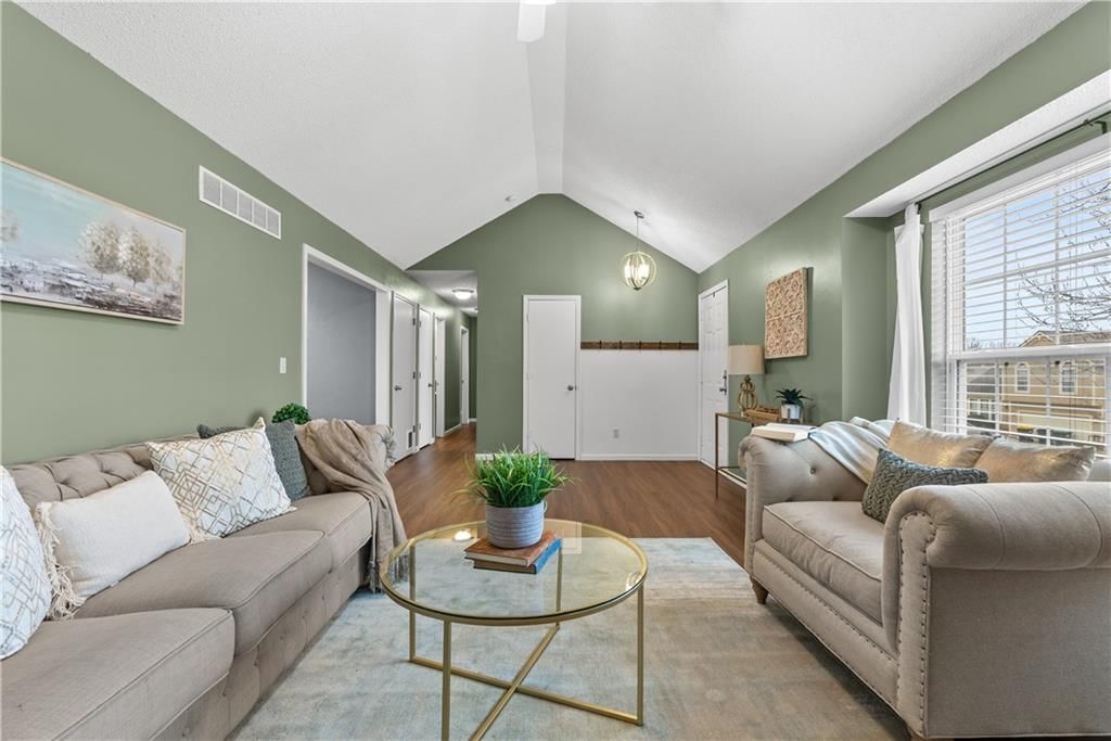 2617 NW Richard Drive — photo 8