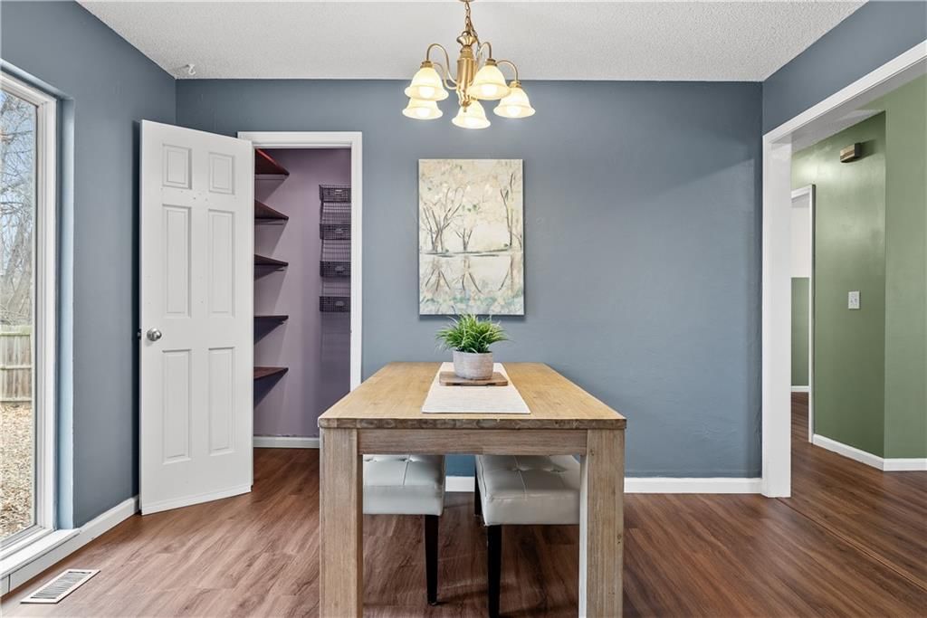 2617 NW Richard Drive — photo 10