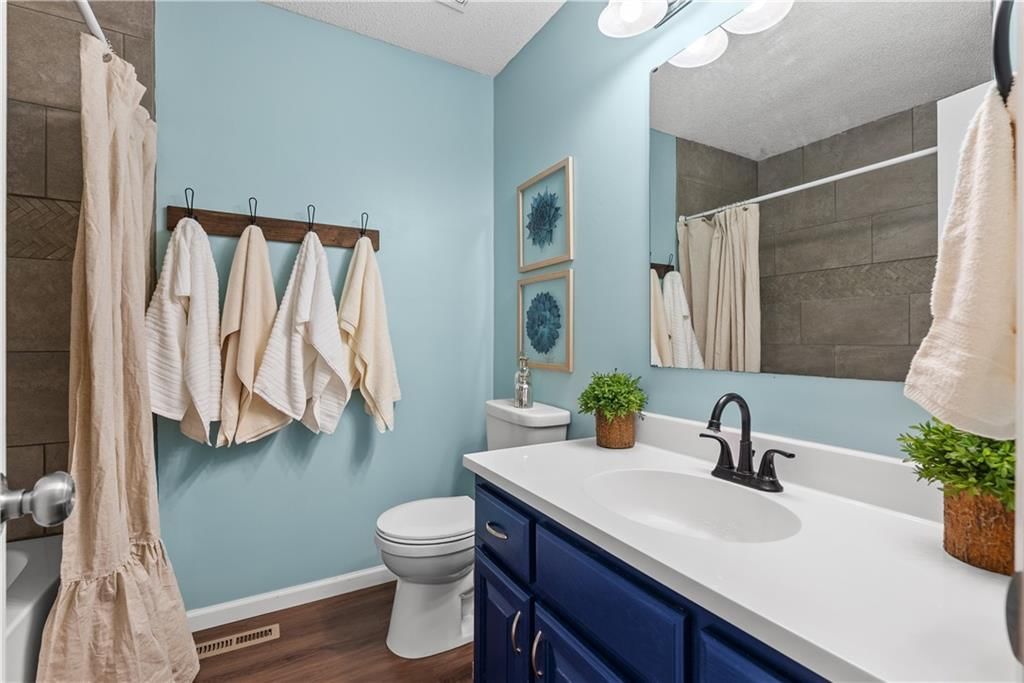 2617 NW Richard Drive — photo 22