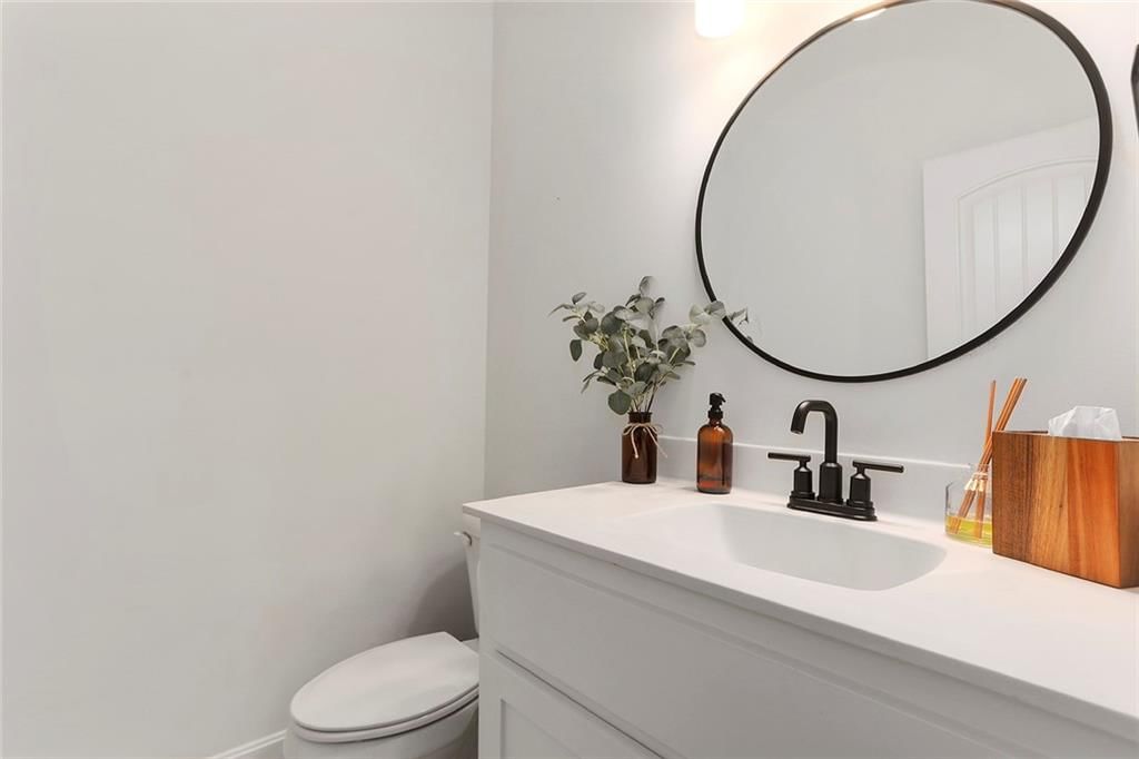 601 SW Meadowood Drive — photo 20