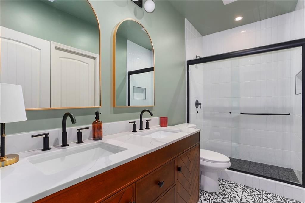 601 SW Meadowood Drive — photo 39
