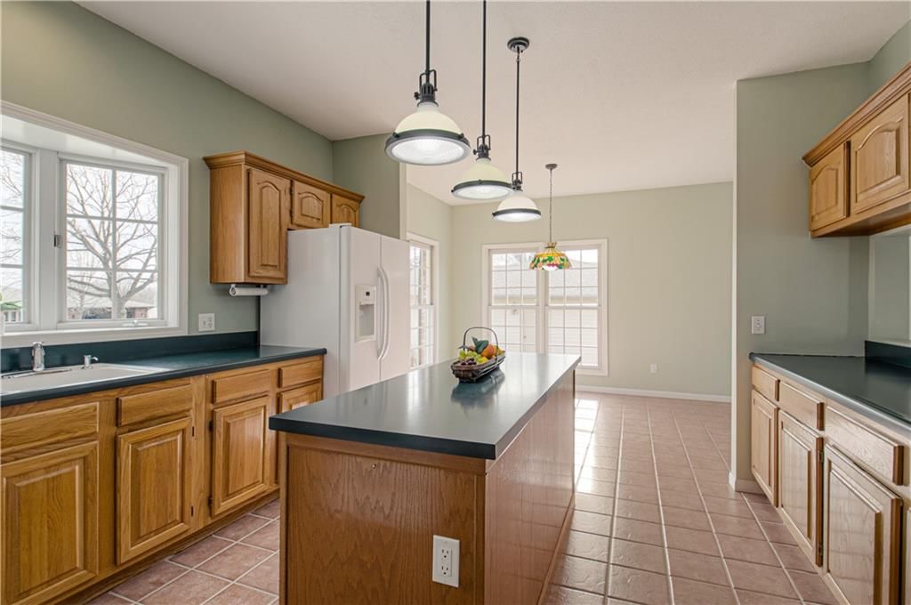 921 S Denman Avenue — photo 13