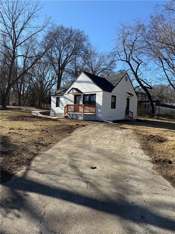 11306 Grandview Road — photo 2