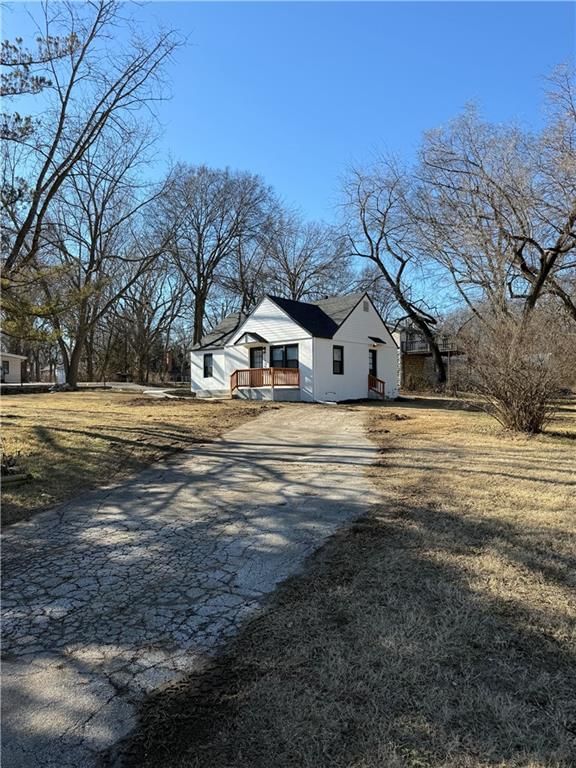 11306 Grandview Road — photo 16