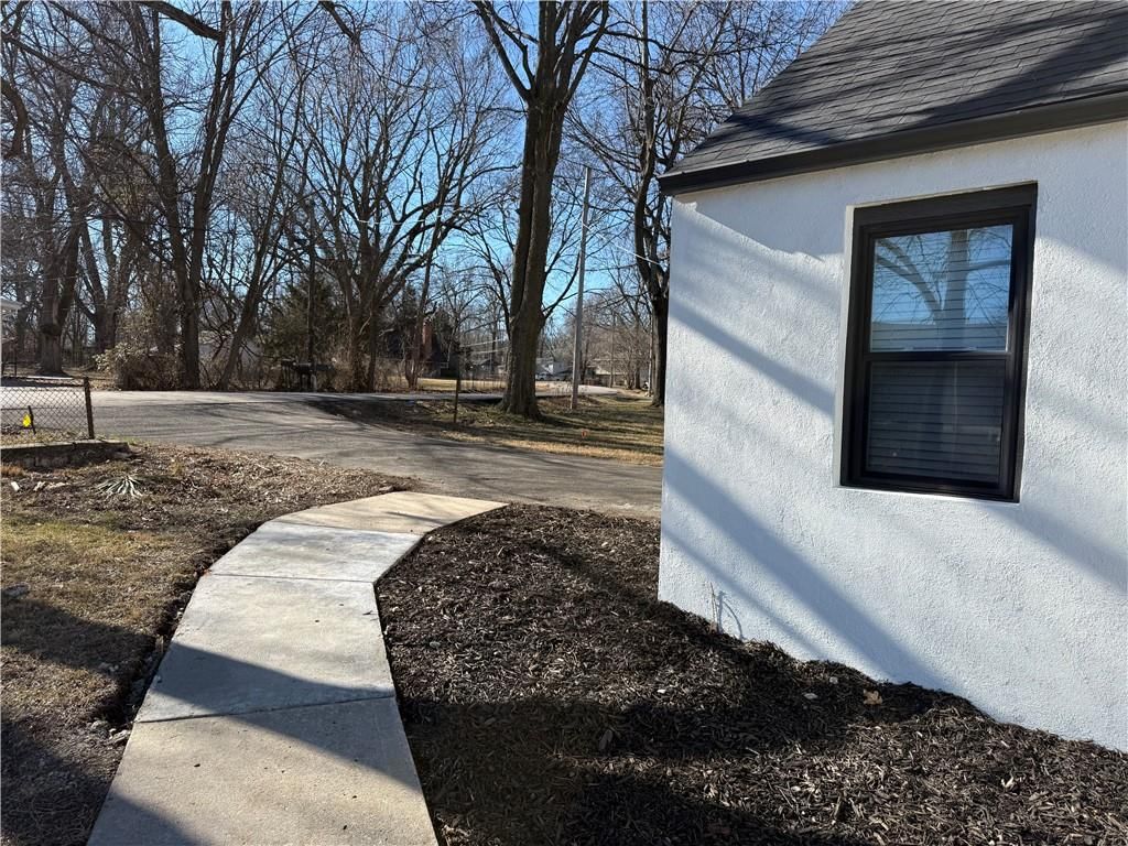 11306 Grandview Road — photo 19