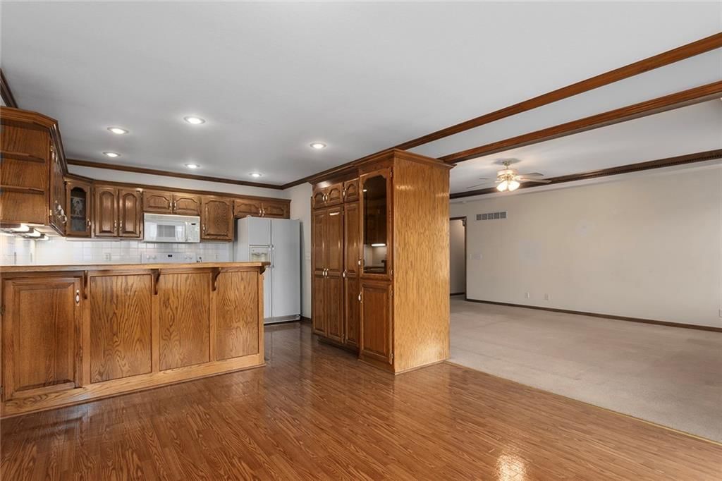 1606 Opal Drive — photo 10