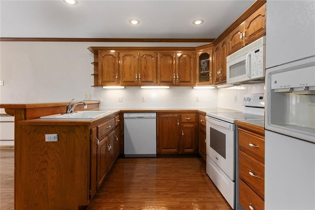 1606 Opal Drive — photo 12