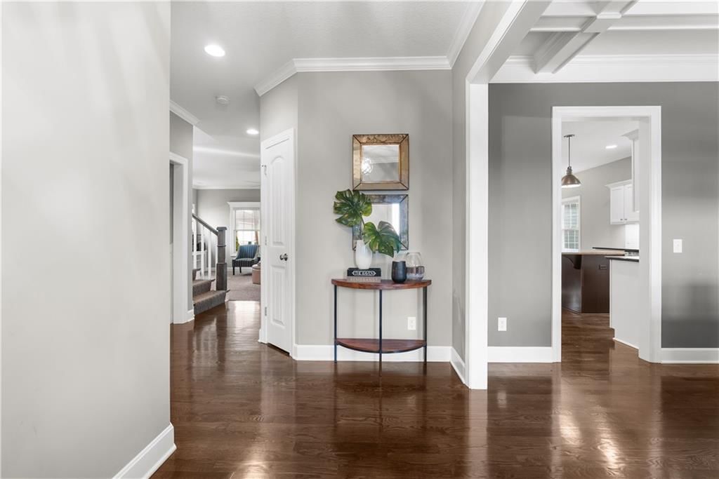 917 Longview Park Drive — photo 3