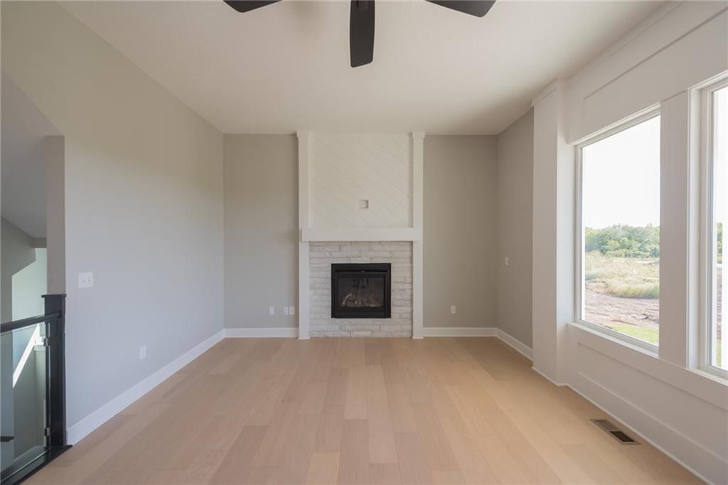 17144 W 164th Terrace — photo 7