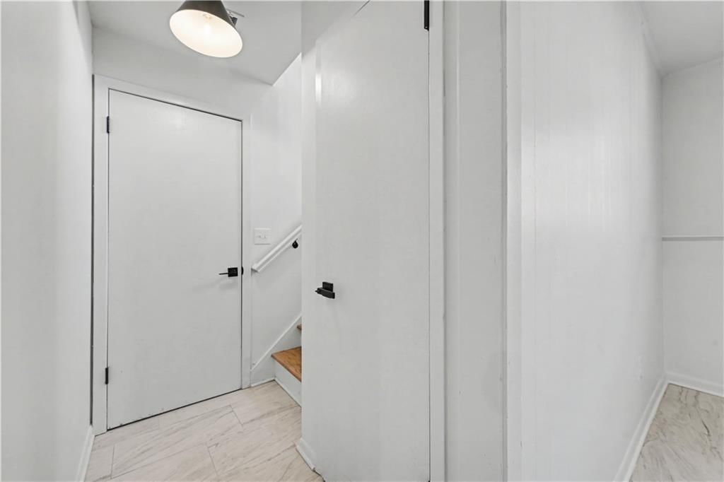 5719 Farley Street — photo 20