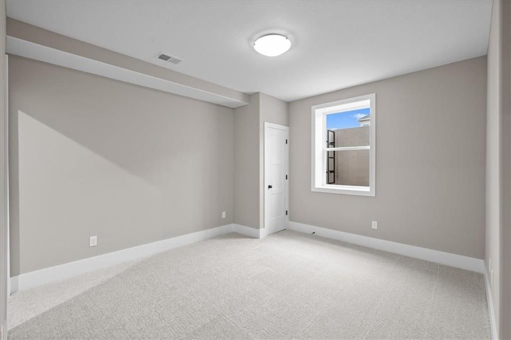 720 NE Lone Hill Drive — photo 30