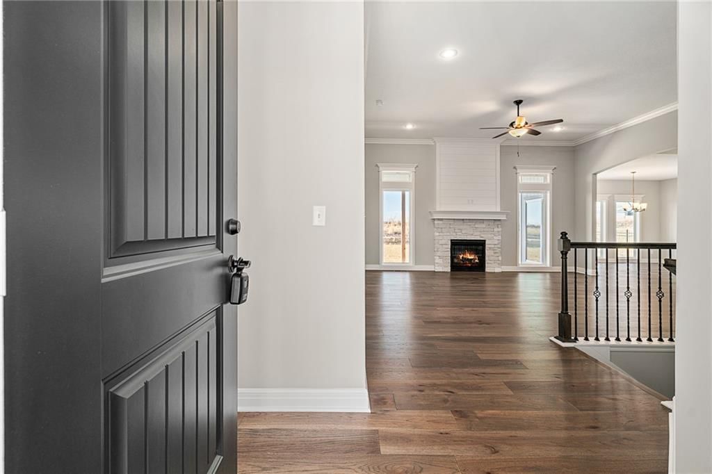 10216 N Winchester Avenue — photo 6