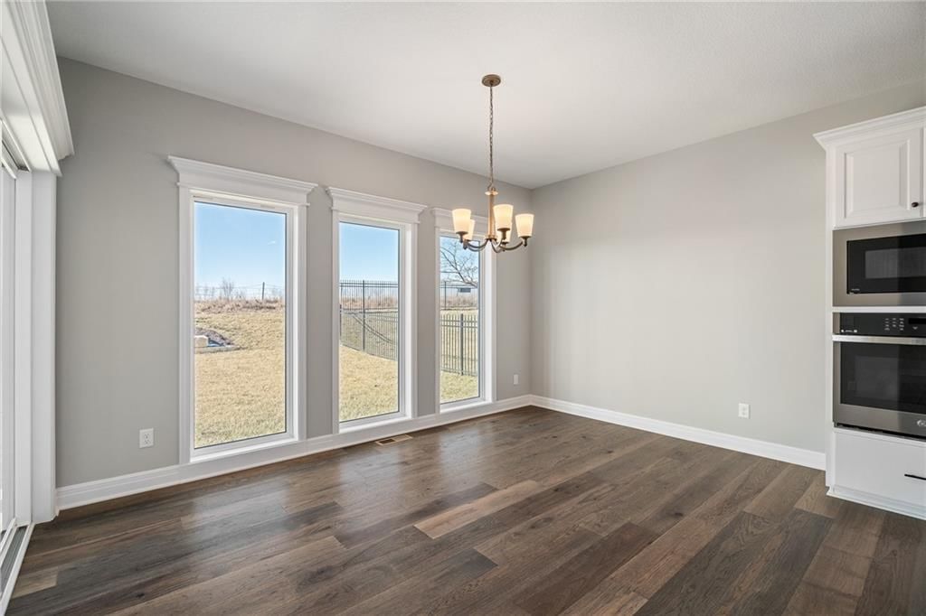 10216 N Winchester Avenue — photo 20