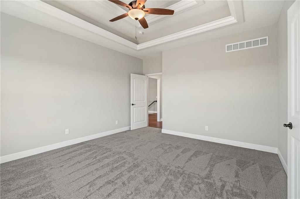 10216 N Winchester Avenue — photo 24