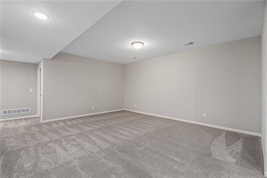 10216 N Winchester Avenue — photo 35