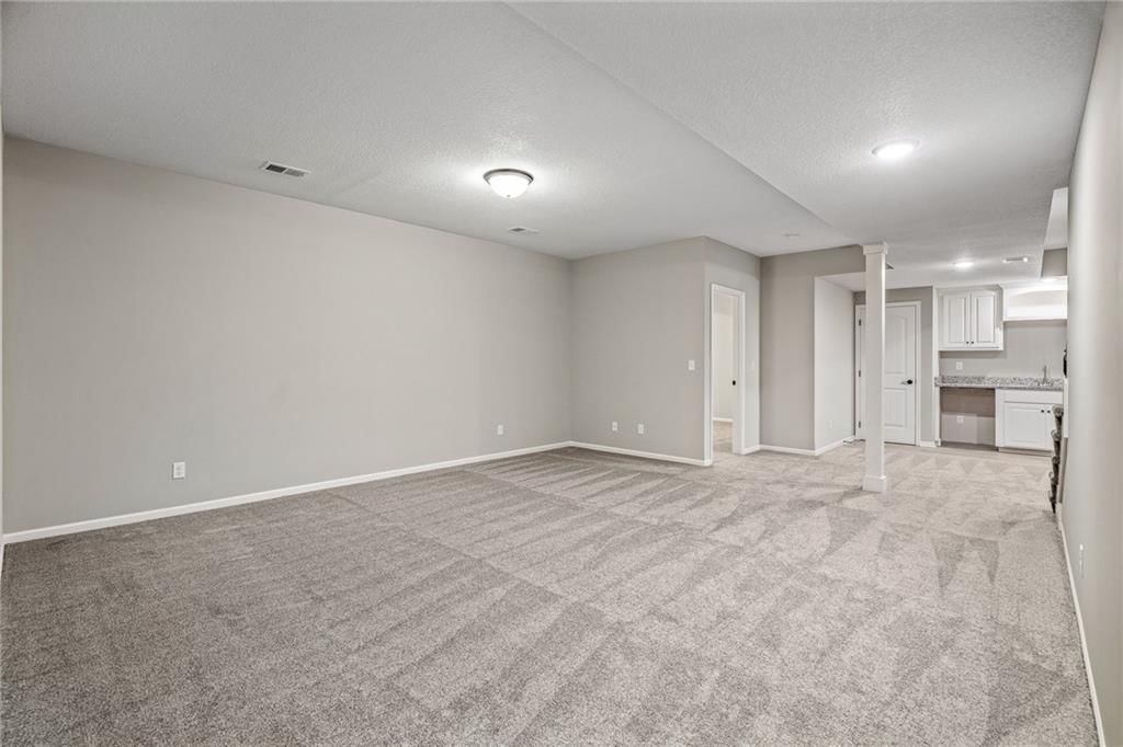 10216 N Winchester Avenue — photo 37
