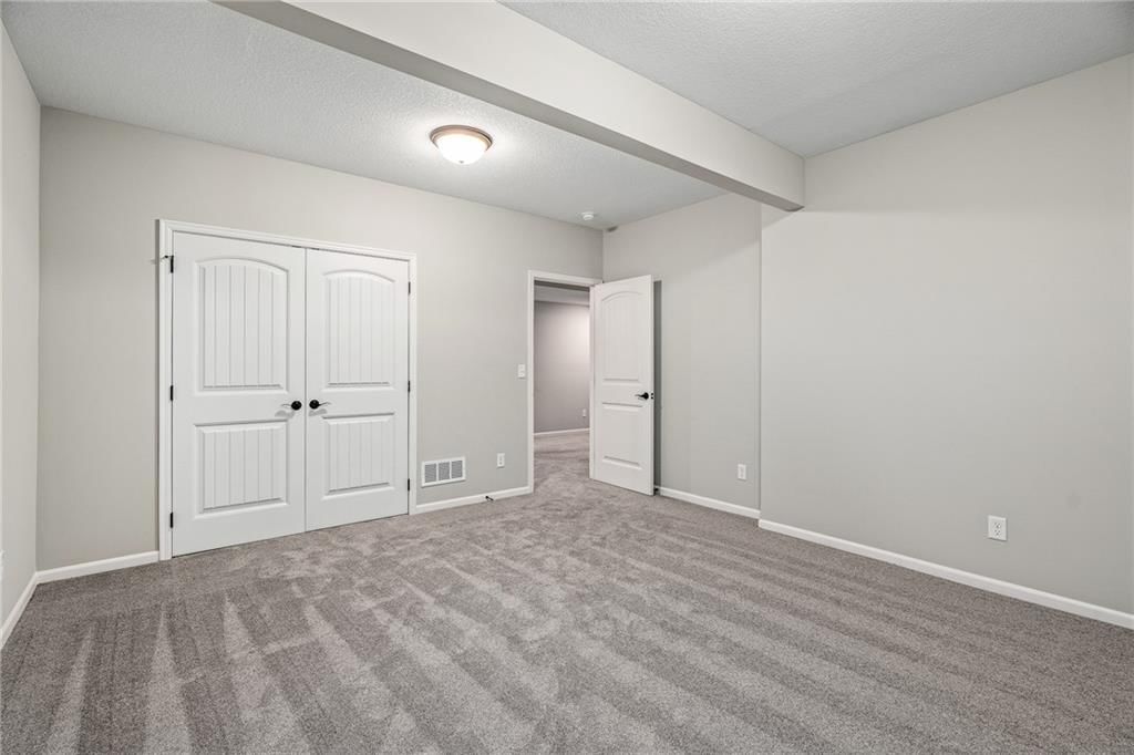 10216 N Winchester Avenue — photo 40