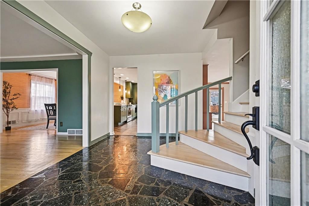 12716 Oakmont Drive — photo 4