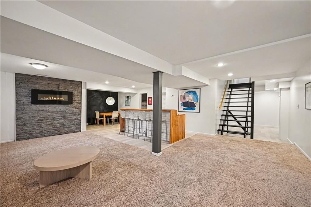 12716 Oakmont Drive — photo 32