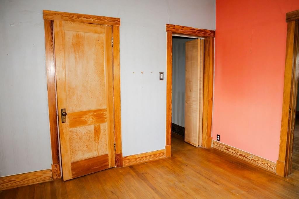 2720 Clark Avenue — photo 12