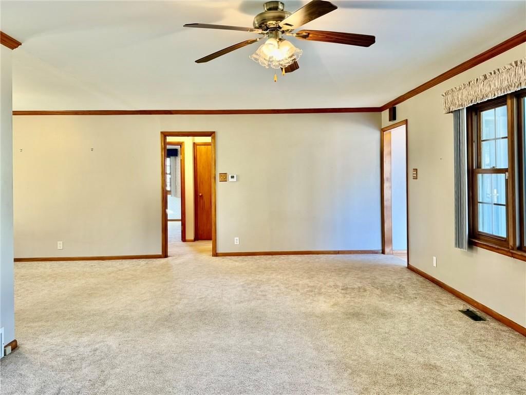 320 W Torrance Street — photo 11
