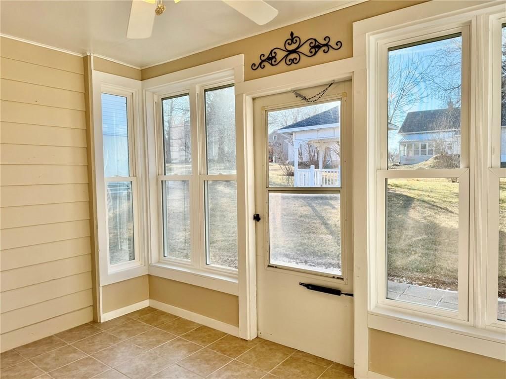 320 W Torrance Street — photo 24