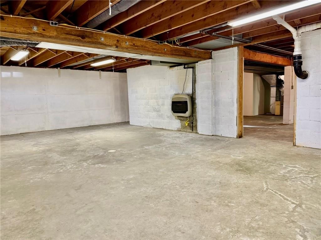 320 W Torrance Street — photo 42