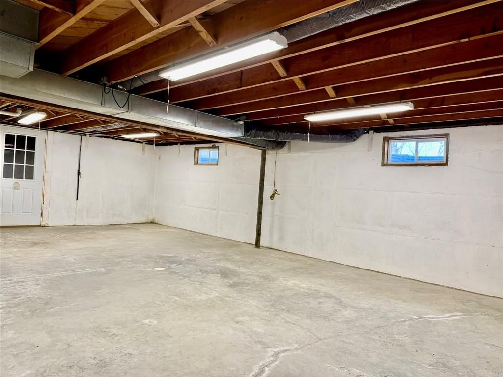 320 W Torrance Street — photo 44