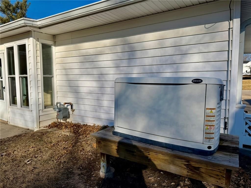 320 W Torrance Street — photo 54