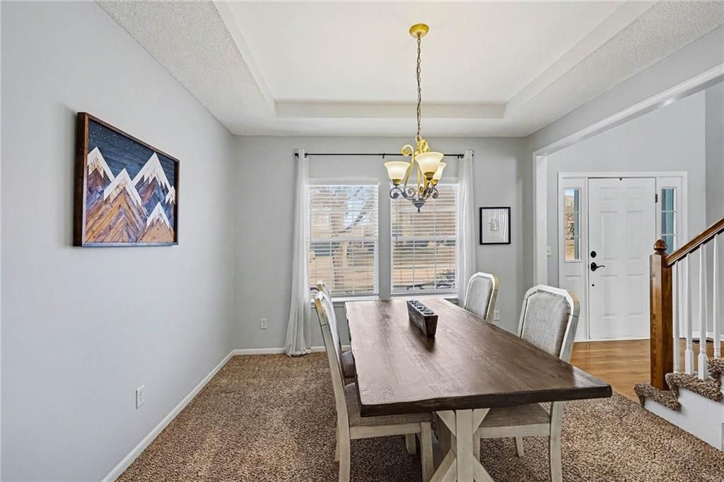 527 E BLUEBIRD Street — photo 14