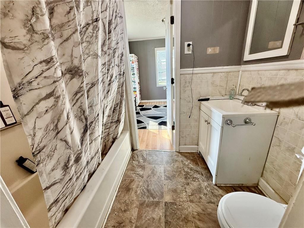 1213 Main Street — photo 31