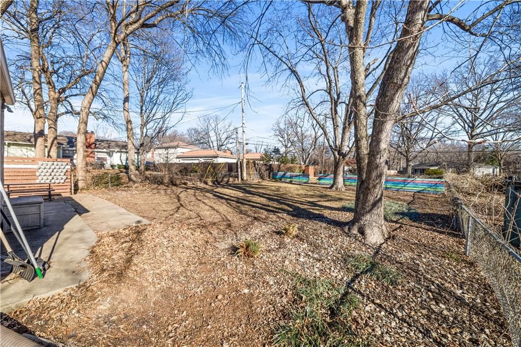 7611 Terrace Street — photo 33