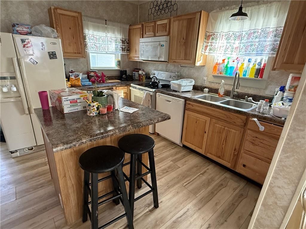 1314 W 5th Street — photo 3