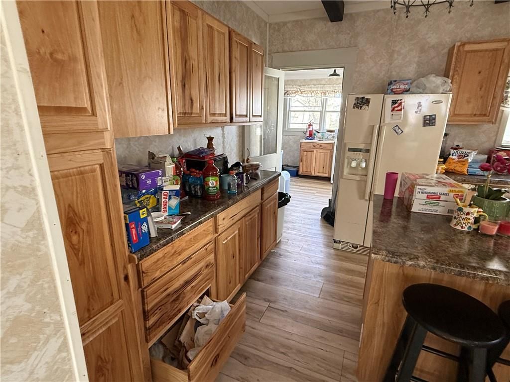 1314 W 5th Street — photo 4