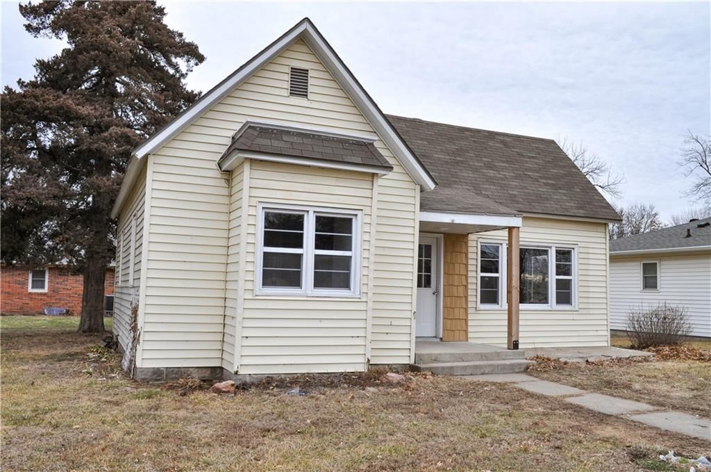 314 W Vermont Street — photo 3