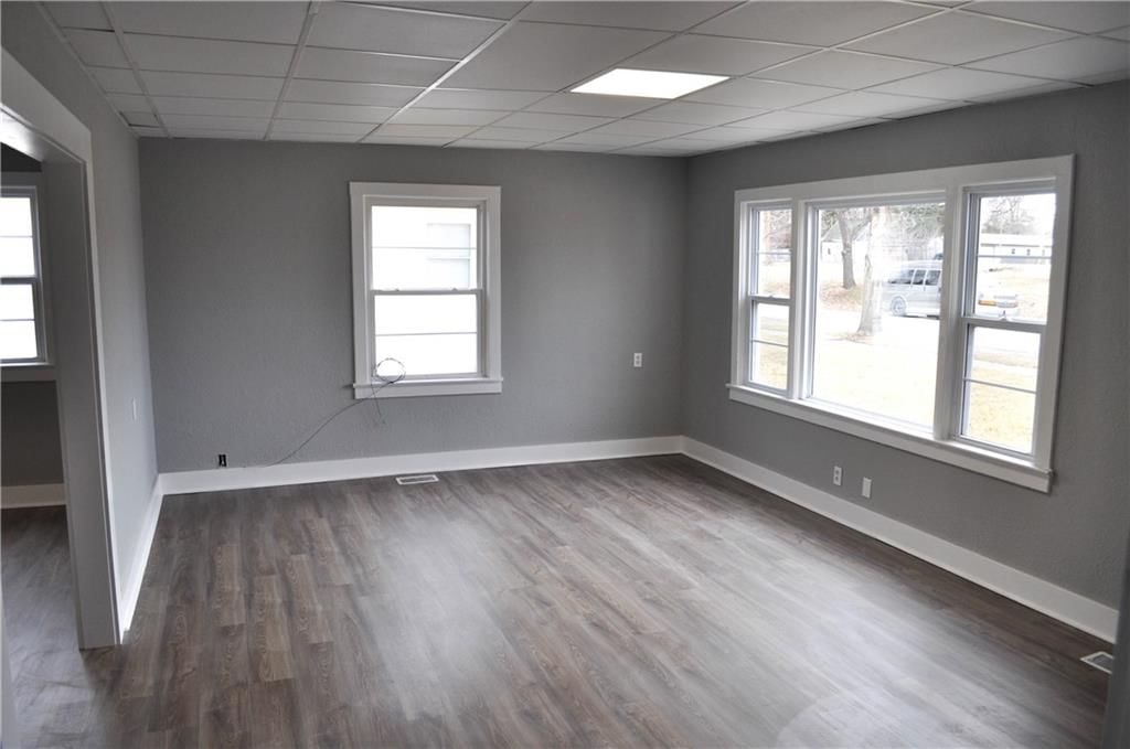 314 W Vermont Street — photo 6